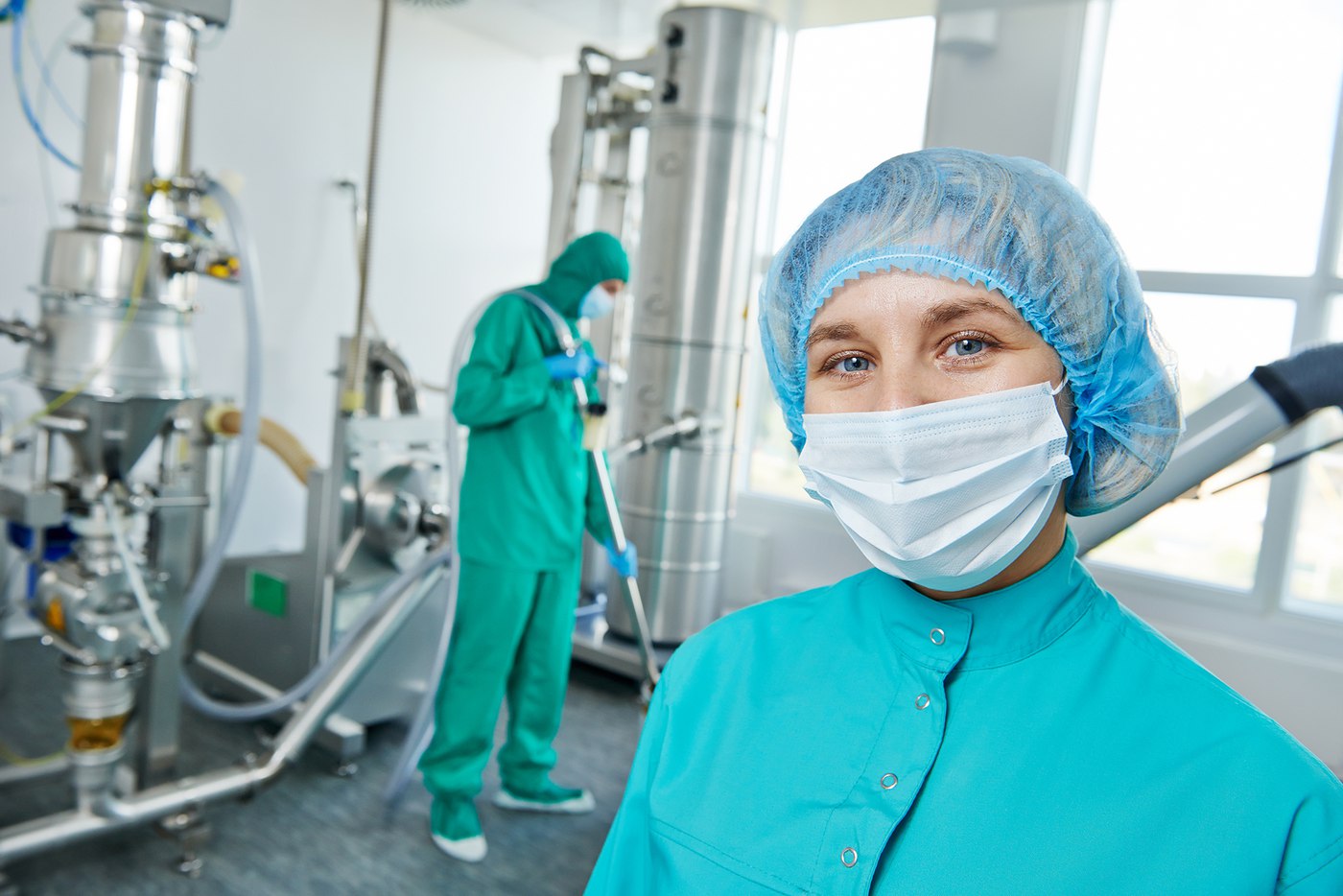 Pharmaceutical-Worker-shutterstock_216371491_small-2